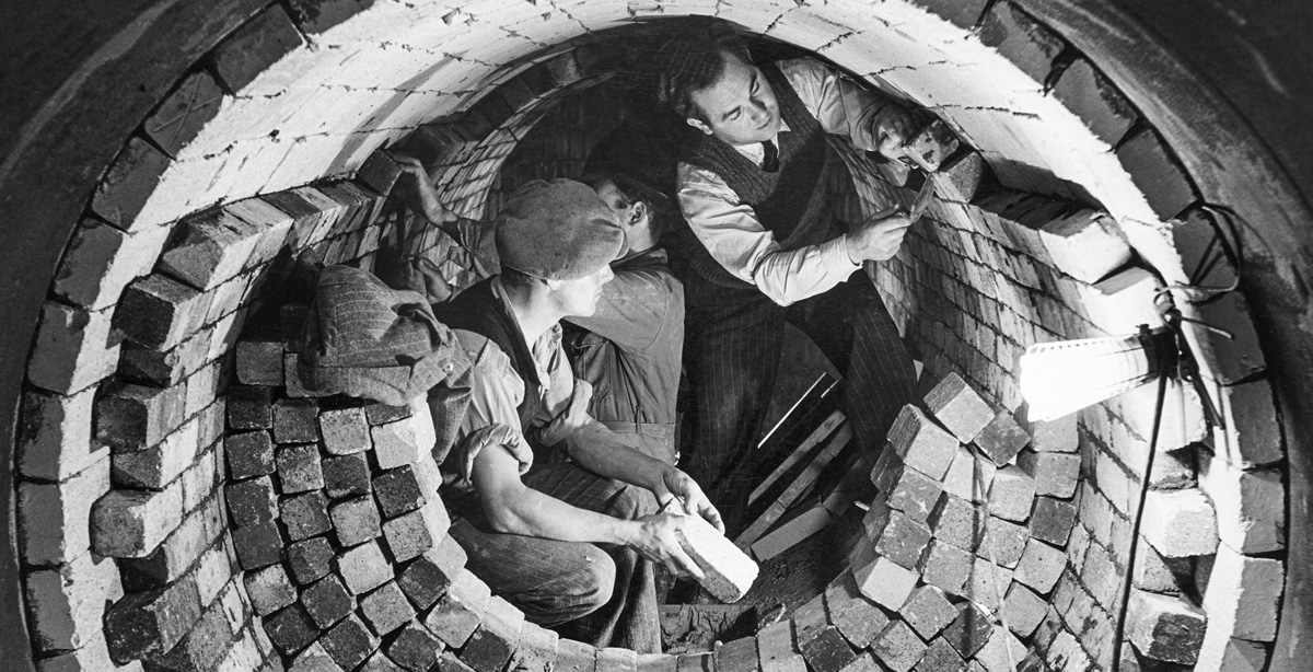 Wolf Suschitzky, Building the Abbey Works Port Talbot, 1950