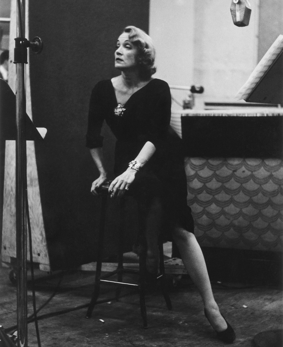 Eve Arnold, Marlene Dietrich at the recording studios of Columbia Records, New York City, 1952, (c) Eve Arnold, Magnum Photos